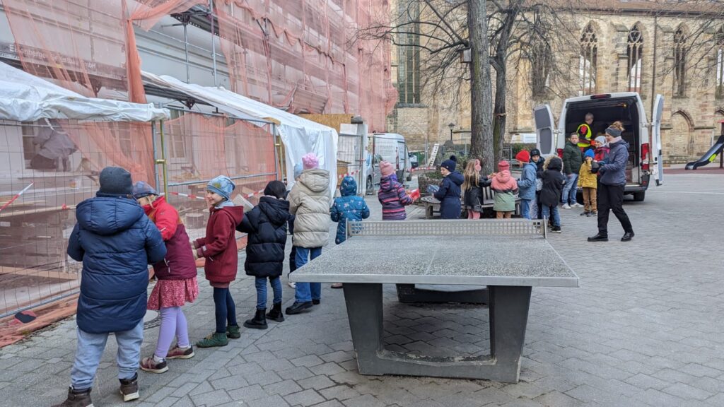 Der Weihnachtspäckchenkonvoi ist gestartet! 4